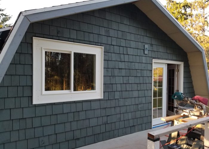 Attached accessory dwelling unit (ADU) above garage.