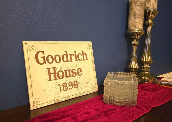 A sign inside the historic Goodrich House in Snohomish, showing that it was built in 1898.