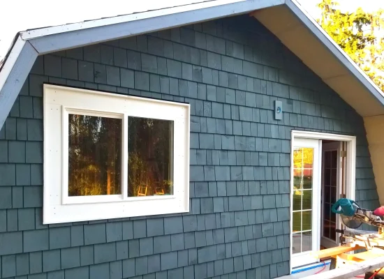 Blue shingled above garage ADU in Snohomish